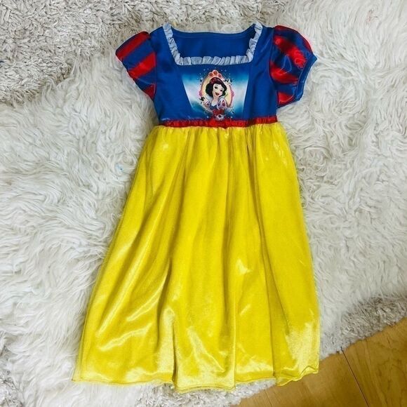 VMAGNES Short Dress - Snow White
